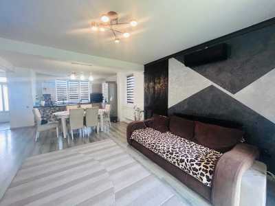 House for sale 5 rooms, CACJ247144FLO-4