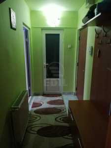 Studio de vente, GACJ308177-8