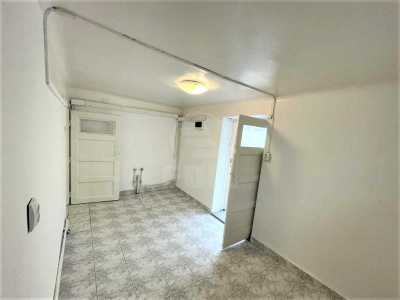 Espace commercial de vente 3 chambres, SCCJ323429-14