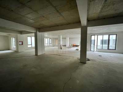 Espace commercial de vente 5 chambres, SCCJ325656-2