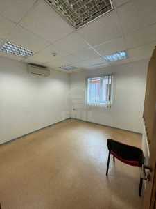 Espace commercial de vente 7 chambres, SCCJ331728-15