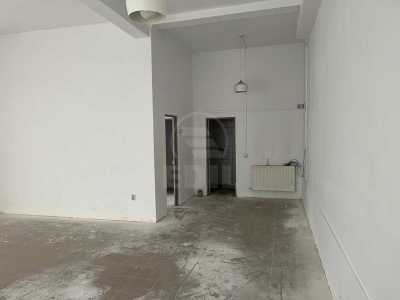 Espace commercial de vente 2 chambres, SCCJ244455FLO-2