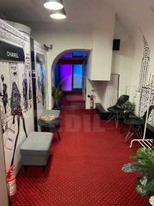 Espace commercial de louer un chambre, SCCJ340779-2