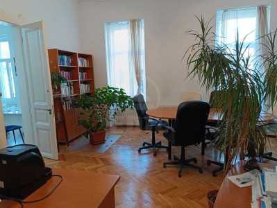 Bureau de vente 2 chambres, BICJ345823-3