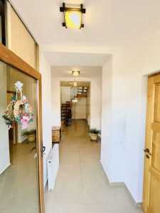 Bureau de louer 4 chambres, BICJ347328-5