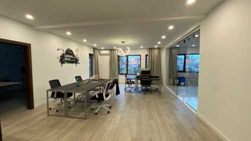 Bureau de louer 3 chambres, BICJ347368-7