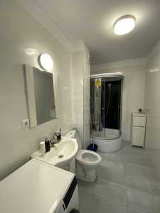 Appartement de vente 3 chambres, APCJ246005FLO-12