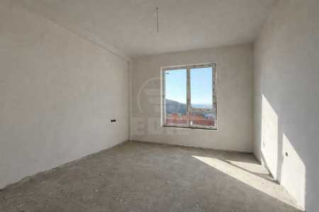 Maison de vente 4 chambres, CACJ246113FLO-8