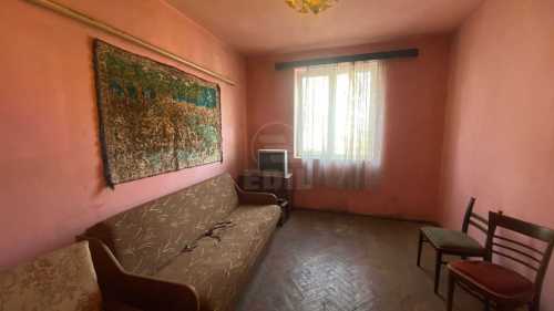 Studio de vente, GACJ348840