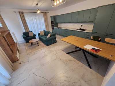 Maison de louer 5 chambres, CACJ348264