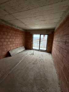 Maison de vente 4 chambres, CACJ246093FLO-6