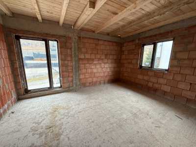 Maison de vente 4 chambres, CACJ246093FLO-13