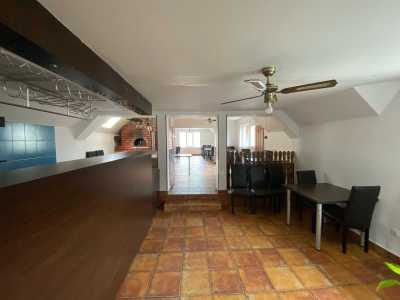 Espace commercial de louer 2 chambres, SCCJ246296FLO-9