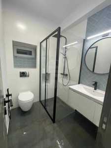 Studio de vente, GACJ349924-3