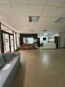 Espace commercial de louer un chambre, SCCJ349917-2