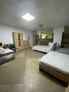 Espace commercial de louer un chambre, SCCJ349917-7