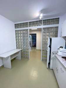 Espace commercial de louer 3 chambres, SCCJ352414-13