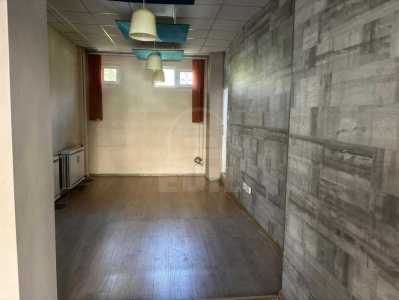 Espace commercial de louer 2 chambres, SCCJ351949-3