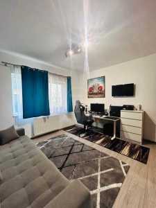 Appartement de vente 3 chambres, APCJ246597FLO-12