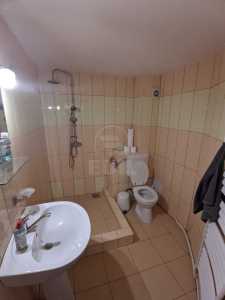 Espace commercial de louer 3 chambres, SCCJ353357-18