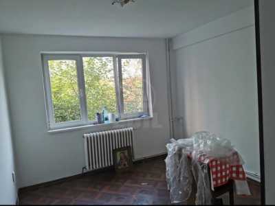 Studio de vente, GACJ353277