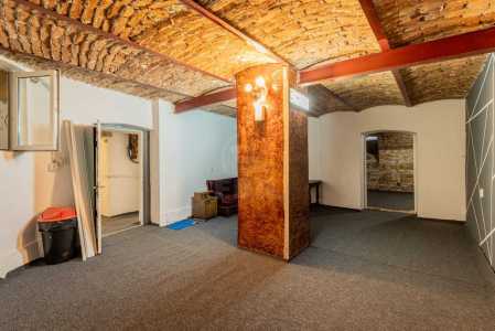 Bureau de louer 3 chambres, BICJ353555-7