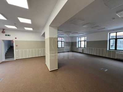 Bureau de louer 2 chambres, BICJ353107-4