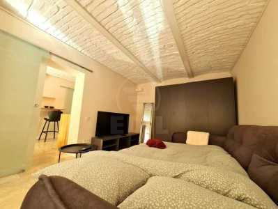 Studio de vente, GACJ353887-3