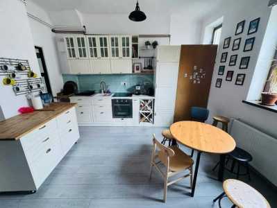 Espace commercial de louer 4 chambres, SCCJ355030-5