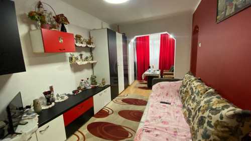 Studio de vente, GACJ355135-3