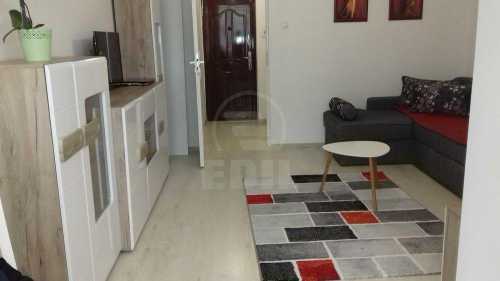 Studio de vente, GACJ355301-1