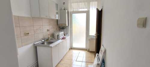 Espace commercial de louer 2 chambres, SCCJ354775-10