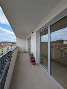 Appartement de vente 2 chambres, APCJ246807FLO-9