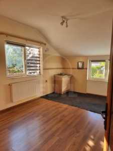 Espace commercial de louer 5 chambres, SCCJ355330-3