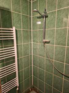 Studio de vente, GACJ355118-9