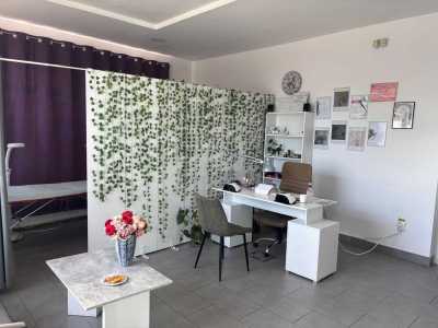 Espace commercial de louer 3 chambres, SCCJ355141-6