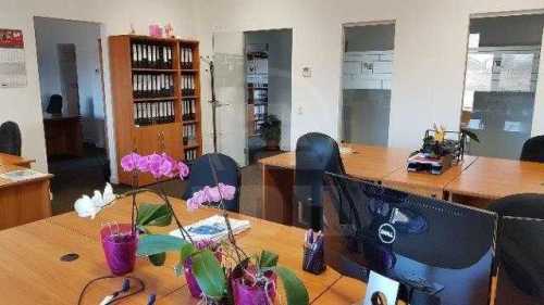 Espace commercial de louer 5 chambres, SCCJ355173-3