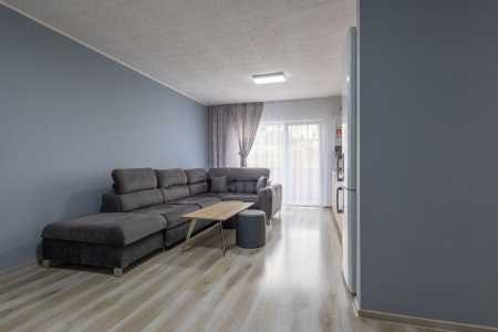 Appartement de vente 3 chambres, APCJ246834FLO-2