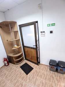 Bureau de louer 3 chambres, BICJ355467-8