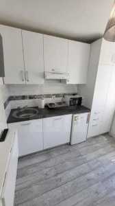 Studio de vente, GACJ355495-7