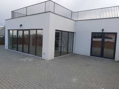 Appartement de vente 4 chambres, APCJ246900FLO-13