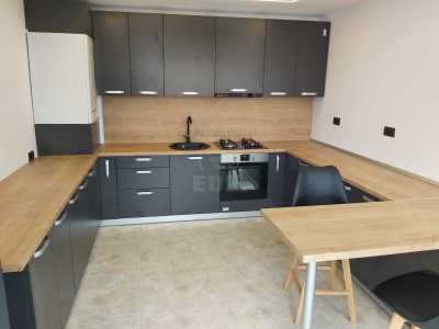 Appartement de vente 4 chambres, APCJ246900FLO-1