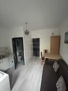 Studio de vente, GACJ355949-3