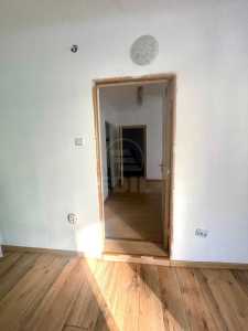 Bureau de louer 3 chambres, BICJ355661-4