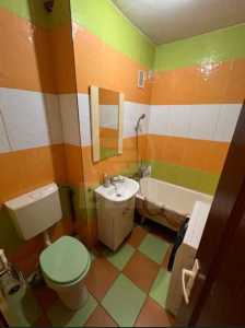 Studio de vente, GACJ356109-6