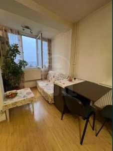 Studio de vente, GACJ356109-3