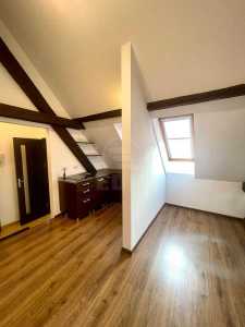 Bureau de louer un chambre, BICJ356049-4