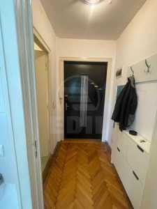 Studio de vente, GACJ356007-4