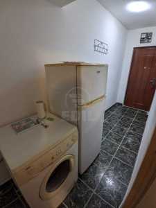 Studio de vente, GACJ356294-8