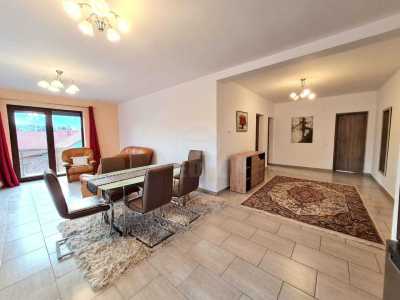 Appartement de louer 4 chambres, APCJ247062FLO-3